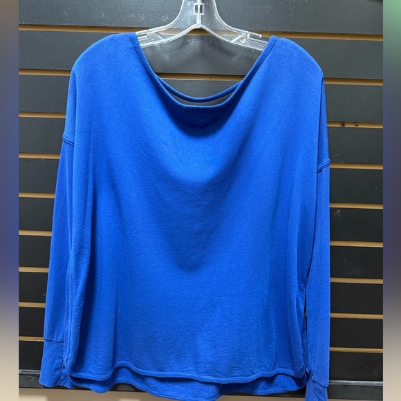 Sweaty Betty sweatshirt, blue size medium - Picture 1 of 3